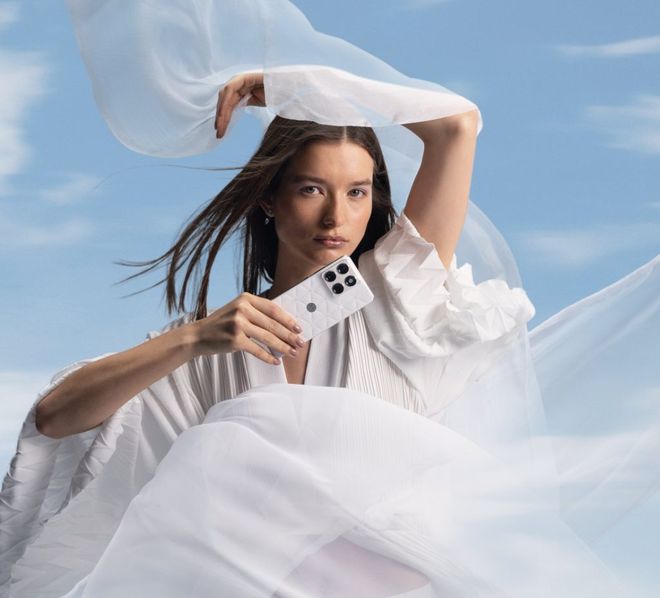 Motorola Edge 70 Swarovski