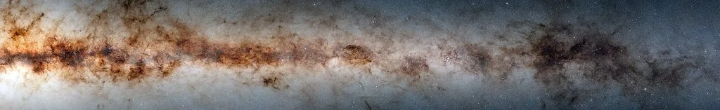 Levantamento do plano da Via Láctea representado em menor resolução para facilitar a visualização; há 3,32 bilhões de objetos nele (Imagem: Reproduçaõ/DECaPS2/DOE/FNAL/DECam/CTIO/NOIRLab/NSF/AURA)