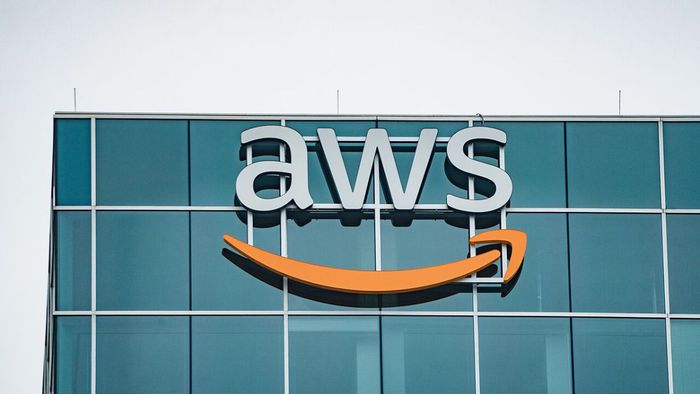 Amazon pede desculpas e aponta bug em automação como causa da pane na AWS