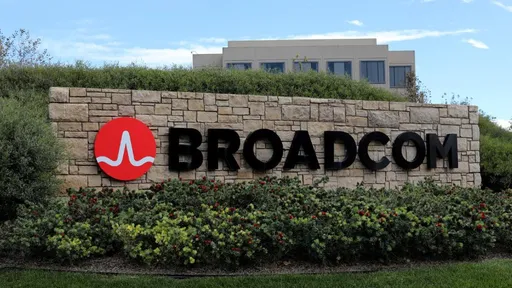 Broadcom perto de adquirir divisão de negócios corporativos da Symantec, diz WSJ