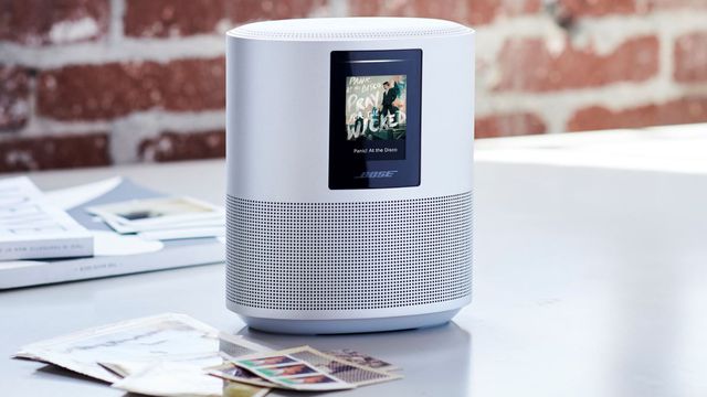 Bose lança alto-falante inteligente com Alexa para rivalizar com o HomePod