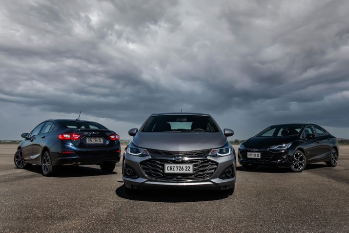 Chevrolet Cruze RS e Midnight
