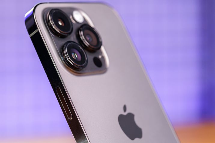 Iphone 14 Pro  lado traseira