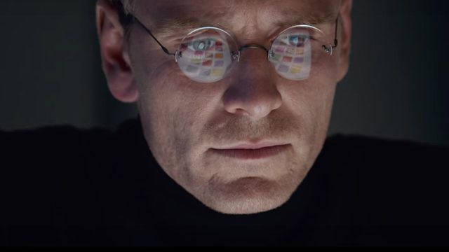 Cinebiografia de Steve Jobs tem boa estreia, mas não mantém ritmo