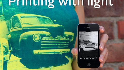 Processo imprime fotos em tecidos utilizando apenas a luz do sol
