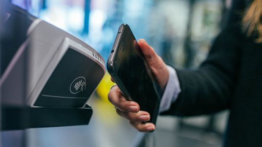 Quais são as diferenças entre Google Pay, Apple Pay e Samsung Pay