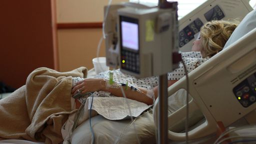 43% dos pacientes que contraem COVID-19 no hospital morrem, segundo Ministério
