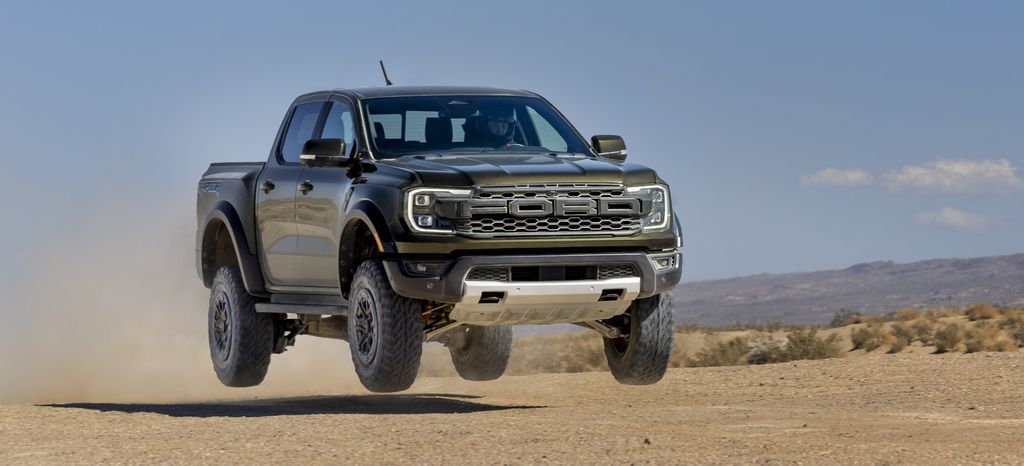 Ranger Raptor vista de frente