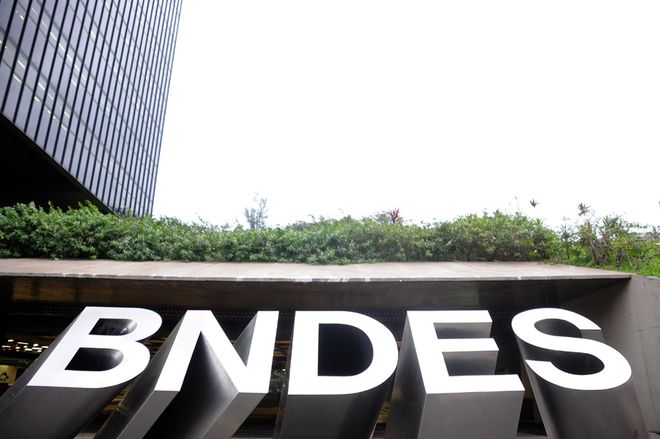 BNDES oferece microcrédito e cartão de crédito para MEI (Imagem: Reprodução/Acervo BNDES)