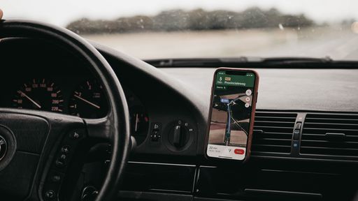 Google vai permitir que usuários colaborem com o Street View usando o celular