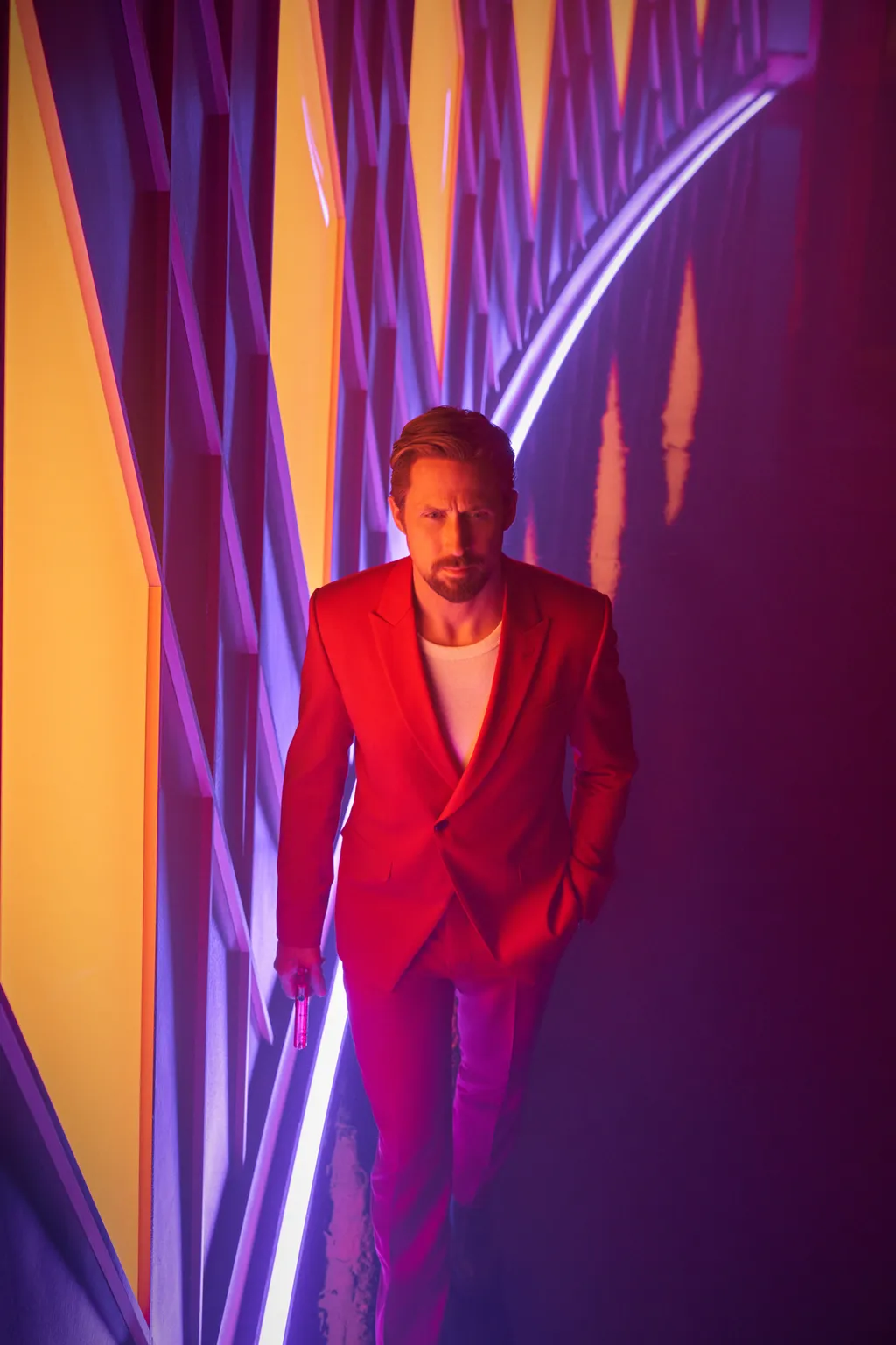 Que Ryan Gosling não abandone esse visual de Renan do Choque de Cultura na sequência (Imagem: Divulgação/Netflix)