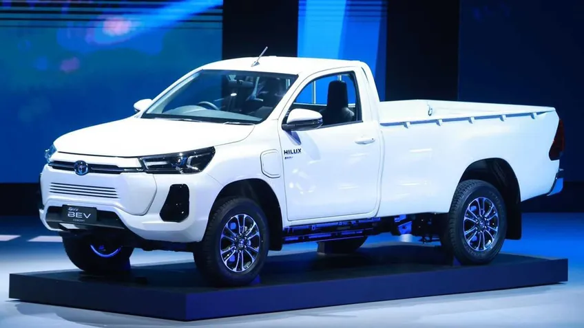 Toyota apresenta conceito da Hilux el trica na Tail ndia - 42