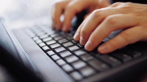 Dicas para não ser mal interpretado ao enviar e-mails "engraçadinhos"