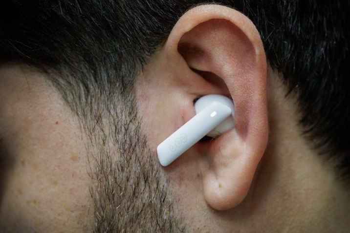 QCY Melobuds ANC fones uso