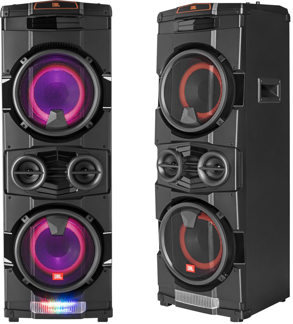 As novas caixas de som JBL trazem luz de LED, efeitos DJ e som potente (Foto: Divulgação)