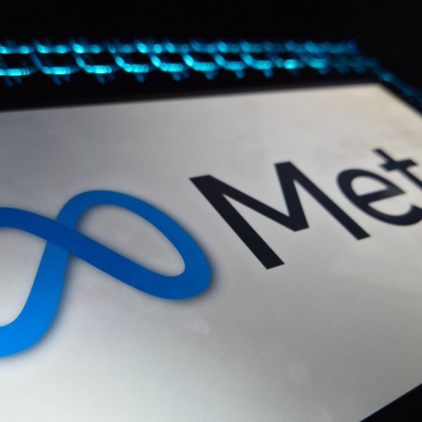 Meta Corta 600 Vagas em IA Após Bilhões Investidos: O Que Está Acontecendo?