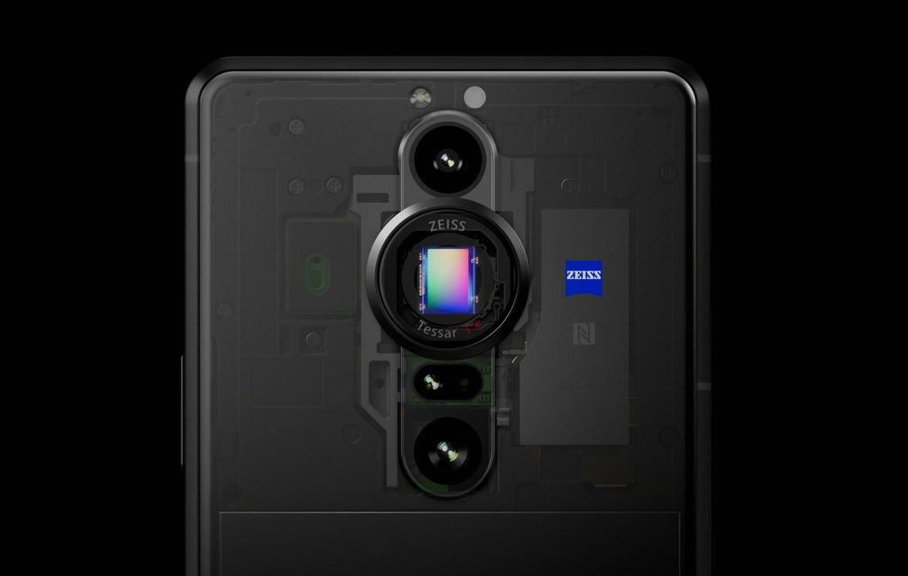 O sensor principal do Xperia PRO-I é o mesmo da câmera RX100 VII, com 1 polegada, mas vale destacar que o componente usa apenas 60% de sua capacidade em virtude das lentes (Imagem: Reprodução/GSMArena)