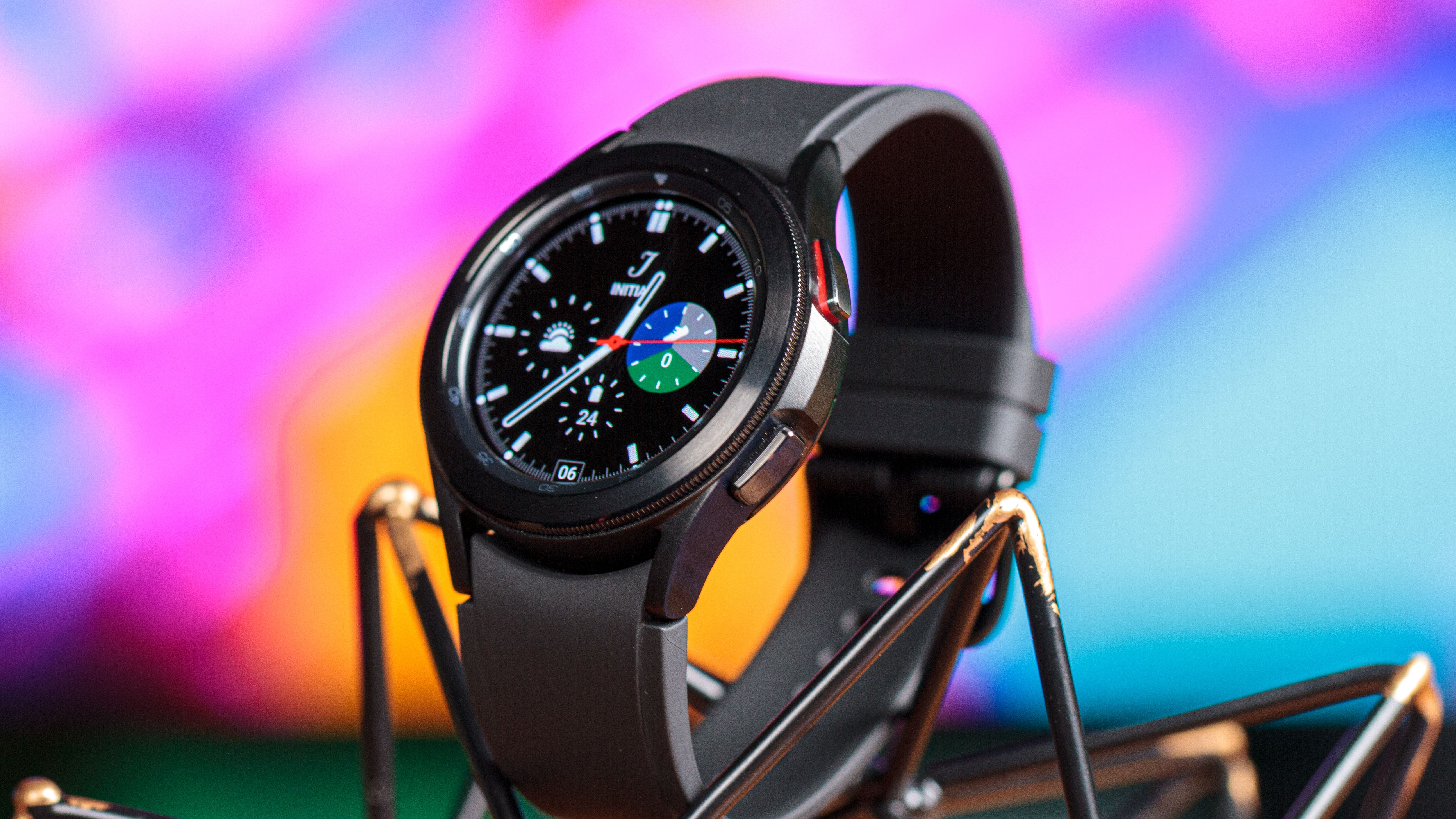 Review Samsung Galaxy Watch 4  Novo hardware e SO, mas a mesma cara -  Canaltech