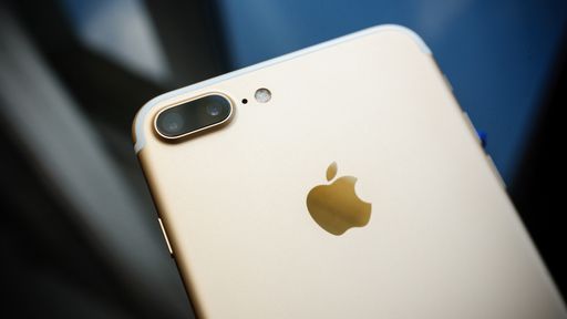Apple vendeu mais smartphones que a Samsung no último trimestre