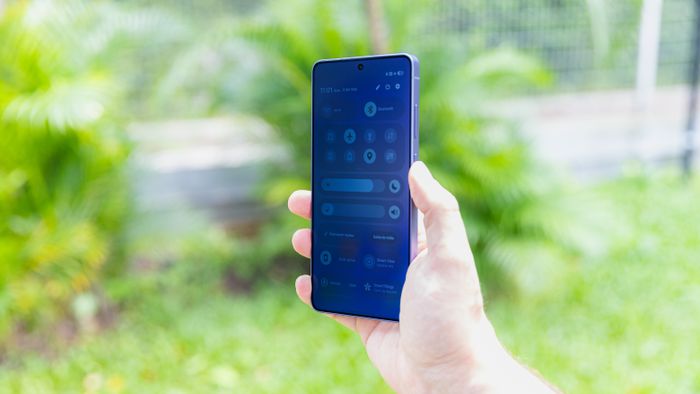 Samsung pode colocar telas 3D nos próximos celulares; entenda