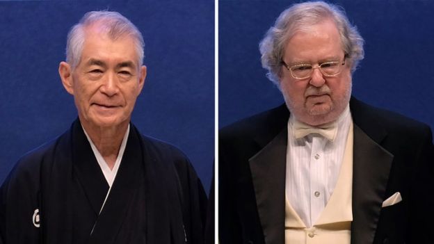 Tasuko Honjo (esquerda) e James P. Alison (direita), vencedores do Nobel de Medicina 2018 (Imagem: Getty Images)