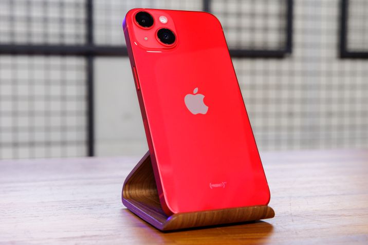 Apple iPhone 14