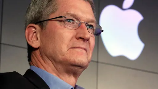 Com Apple valendo US$ 2 tri, Tim Cook entra para o clube dos bilionários 