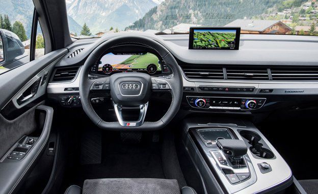 Audi Q7 Interior