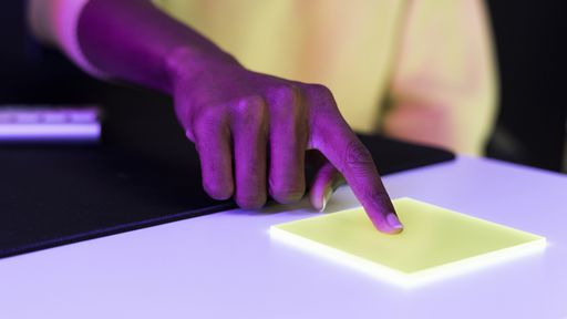 Tecnologia revolucionária permite sentir hologramas com o toque