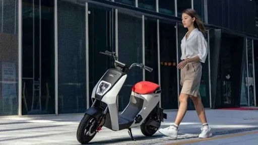 Honda lança scooter elétrica que custa menos do que um celular
