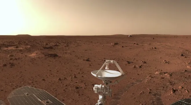 Visão de Utopia Planitia pelo rover Zhurong (Imagem: Reprodução/CNSA/PEC)