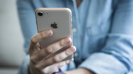 iPhone SE 2021 pode ter tela maior e mesmo hardware em modelo compacto