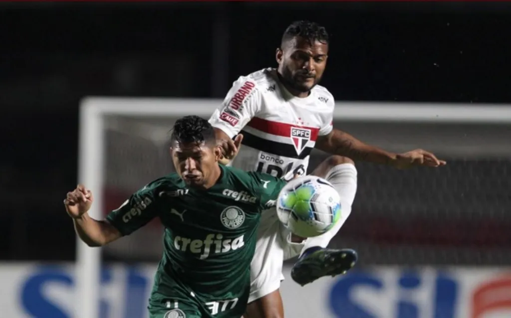 Rony, do Palmeiras, está confirmado na final contra o São Paulo, mas Reinaldo pode começar no banco (Imagem: Rubens Chiri/Divulgação, sãopaulofc.net)
