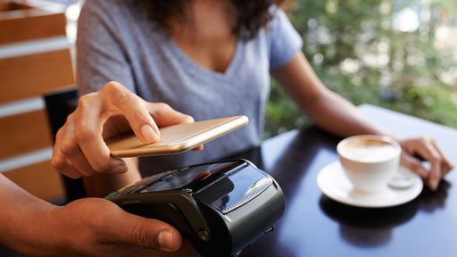 Apple Pay chega ao Banco do Brasil e Bradesco a partir de julho