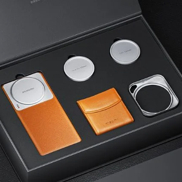 A*i様 Xiaomi 12S Ultra 本体 ＋ 付属品・アクセサリーセット Xiaomi 12S Ultra Imaging Limited Edition aumenta a câmera