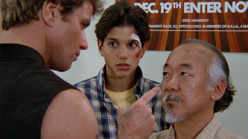 Cobra Kai | 3ª temporada vai explorar o passado dos antigos mentores