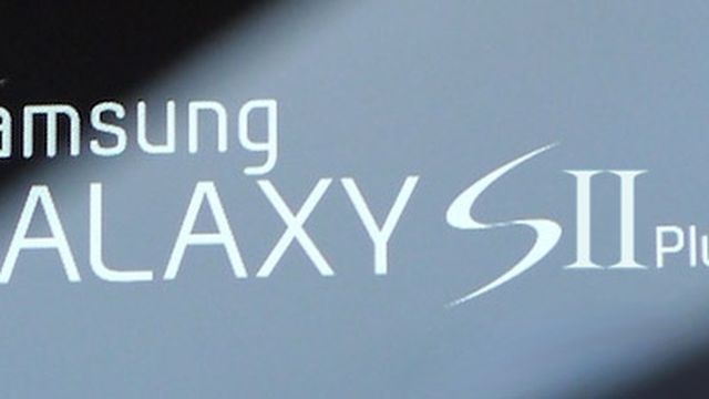 Imagens do possível Samsung Galaxy SII Plus vazam na internet