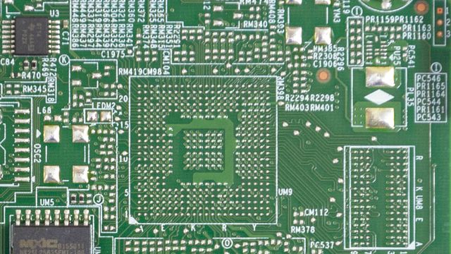 Supermicro nega ter chips espiões chineses instalados em suas placas-mãe