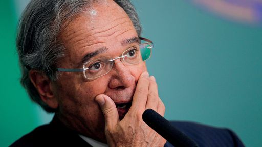 Hacker invade celular de ministro Paulo Guedes, diz assessoria