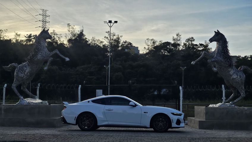 Ford Mustang New GT (Review)