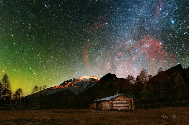 A Nebulosa da Gum é a grande mancha em vermelho à direta. (Imagem: Wang Jin)