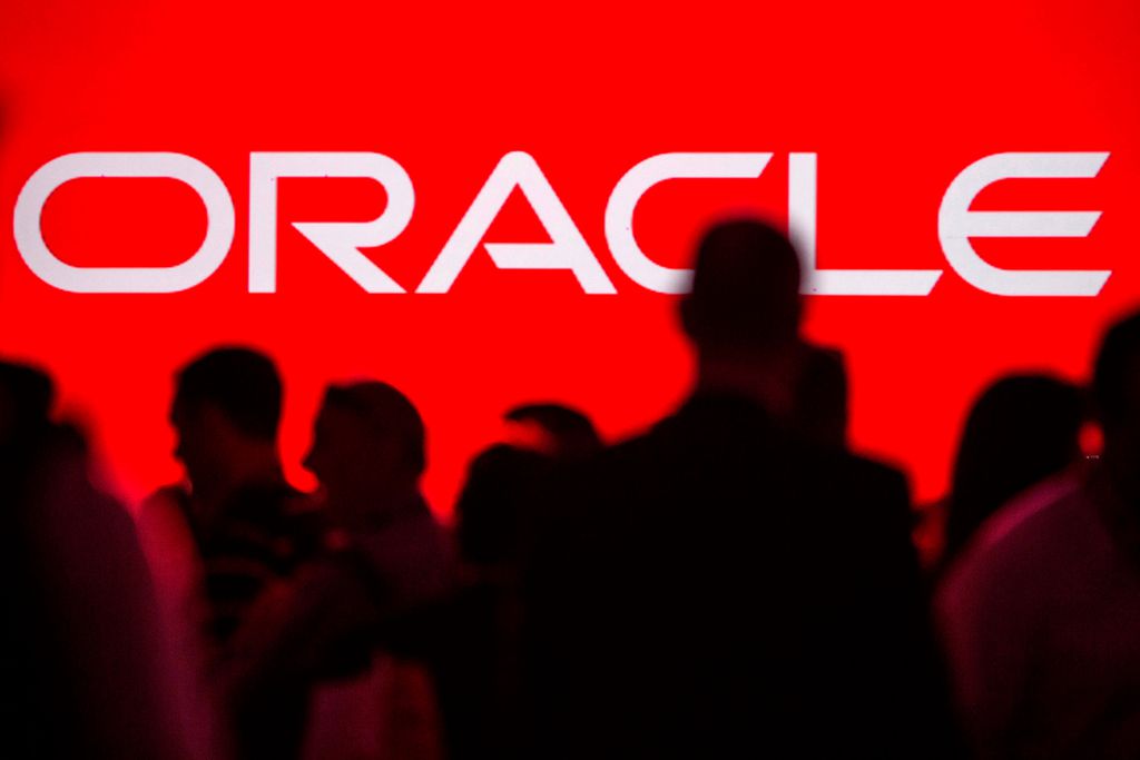 A Oracle tem o Mark Hurd como CEO desde 2010