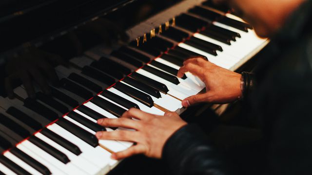 Top 5 apps para quem quer aprender a tocar piano!