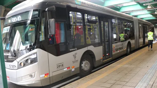 São Paulo começa testes de pagamento de passagem de ônibus via QR Code