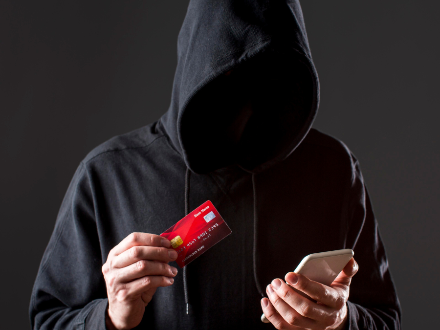 Startup do Crime": hackers criam plataforma com IA para checar cartões  roubados - Canaltech