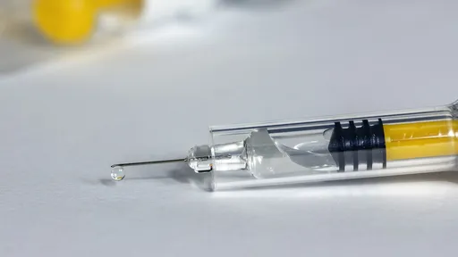 Rússia conclui pesquisa e planeja ter vacina contra coronavírus em agosto