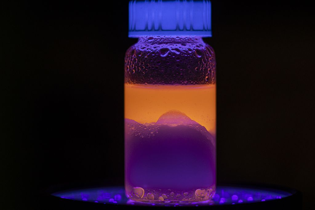 Solução ajuda a remover 98% dos nanoplásticos da água (Imagem: Divulgação/University of Missouri)