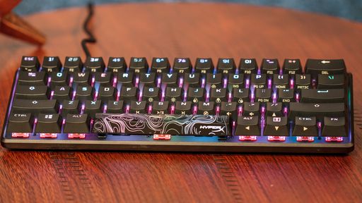 Review HyperX Alloy Origins 60 | Um teclado robusto, mas confuso