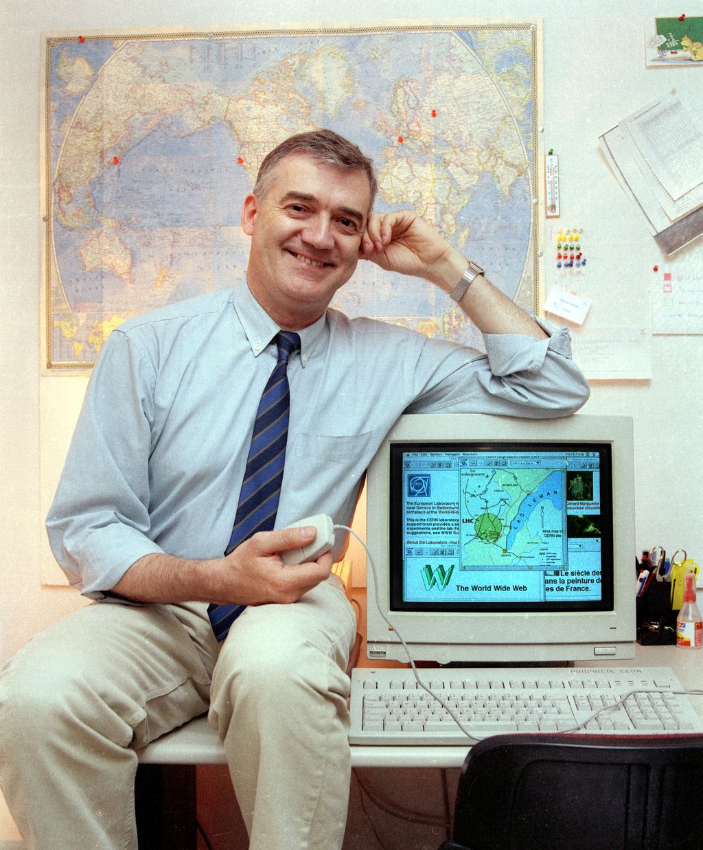 Robert Cailliau, engenheiro de sistemas do CERN, foi o primeiro parceiro de Tim Berners-Lee no projeto WWW. Imagem: Divulgação / CERN