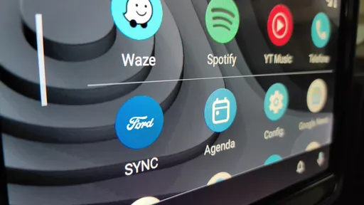 Android Auto vai sugerir músicas e notícias para evitar distrações ao volante 